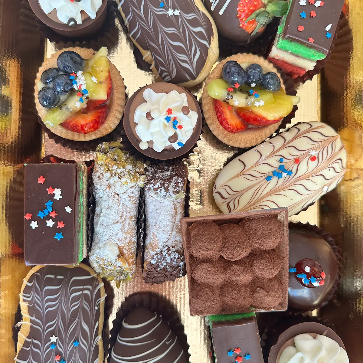 pasticcini tray